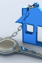 House key iStock 000004543619XSmall 146x219
