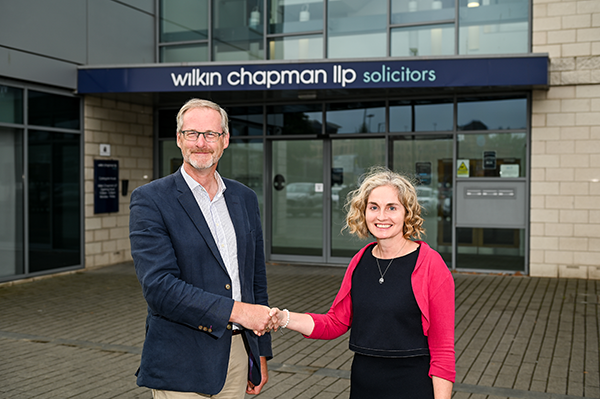 Jonathan Goolden welcomes Estelle Culligan 04 edit