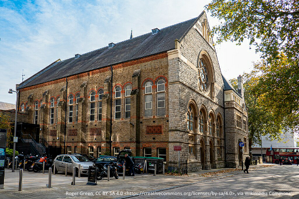 Victoria Hall Ealing with Wikicommons credit